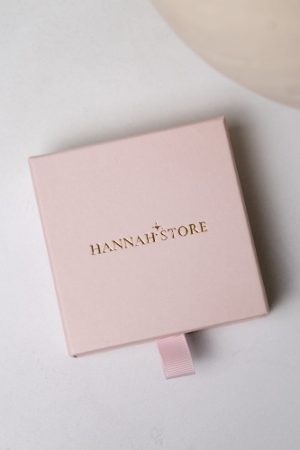 Geschenkbox „Pink” mit Hanna Store Logo