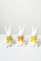 Osterhase Figur mit orangefarbener Schleife 12 cm