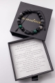 Amulett des SCHUTZES UND DER ENTSCHLOSSENHEIT – Herrenarmband aus Turmalin, Malachit, Larvikit und Onyx