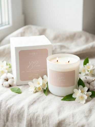 Linen Bloom – Sojakerze Luméa Candle mit dem Duft von weißen Blüten, Baumwolle und Limette