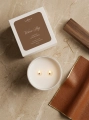 Warm Hug – luxuriöse Sojakerze von Luméa Candle mit dem Duft von Kaminholz und Vanille