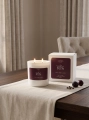 Duftkerze mit Pflaumen-, Rosen- und Nelkenaroma Luméa Candle – Velvet Plum